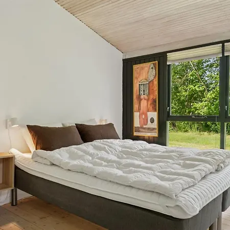 Prázdninový dům Ilsabet - 750m From The Sea In Sealand By Interhome *