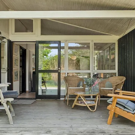 Ilsabet - 750m From The Sea In Sealand By Interhome * Gilleleje